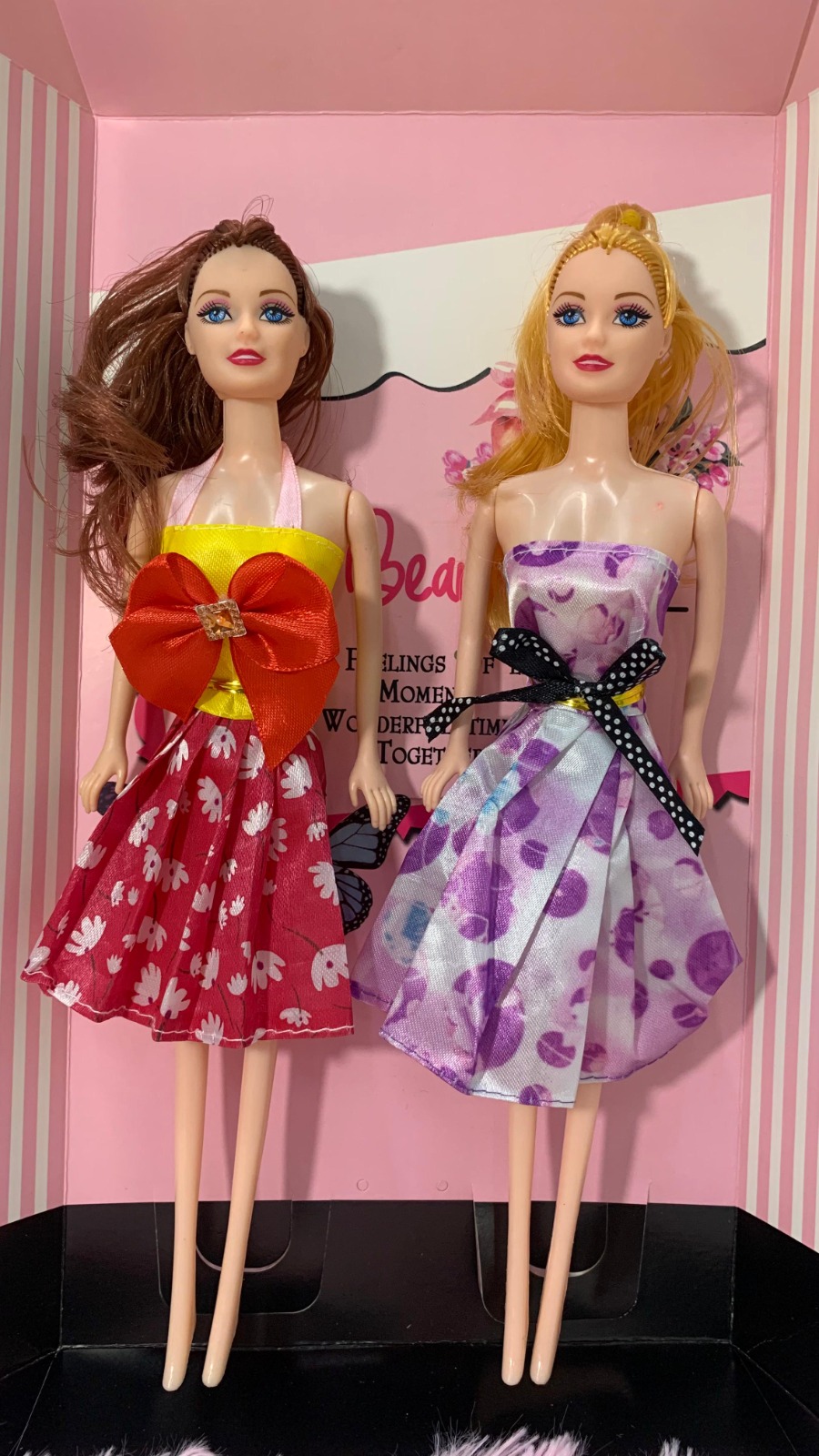 Miniatura 4 de muñecas Barbie y su amiga